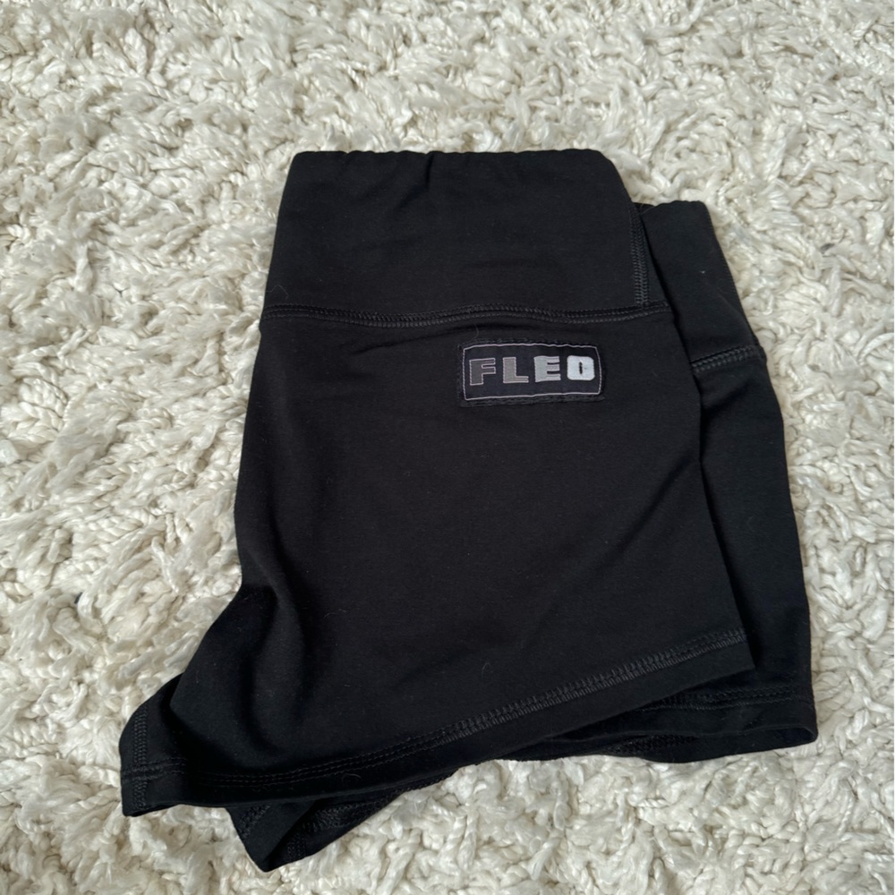 Fleo Black Athletic Shorts